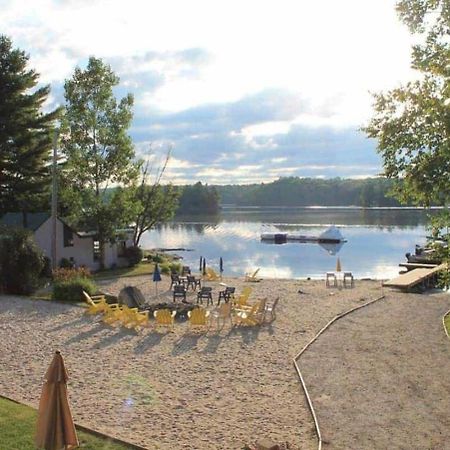 Cuddly Cabin At The Lake On Muskoka Shores Villa Otter Lake Exterior photo